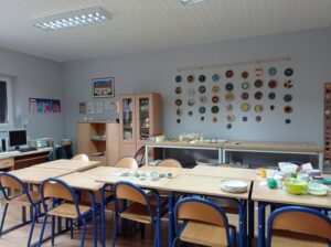 Read more about the article Modernizacja pomieszczeń w Przedszkolu Specjalnym „Kraina Tęczy” w SOSW we Wschowie