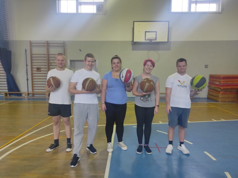Read more about the article Zajęcia sportowo-rekreacyjne w ramach programu “Rehabilitacja 25plus”