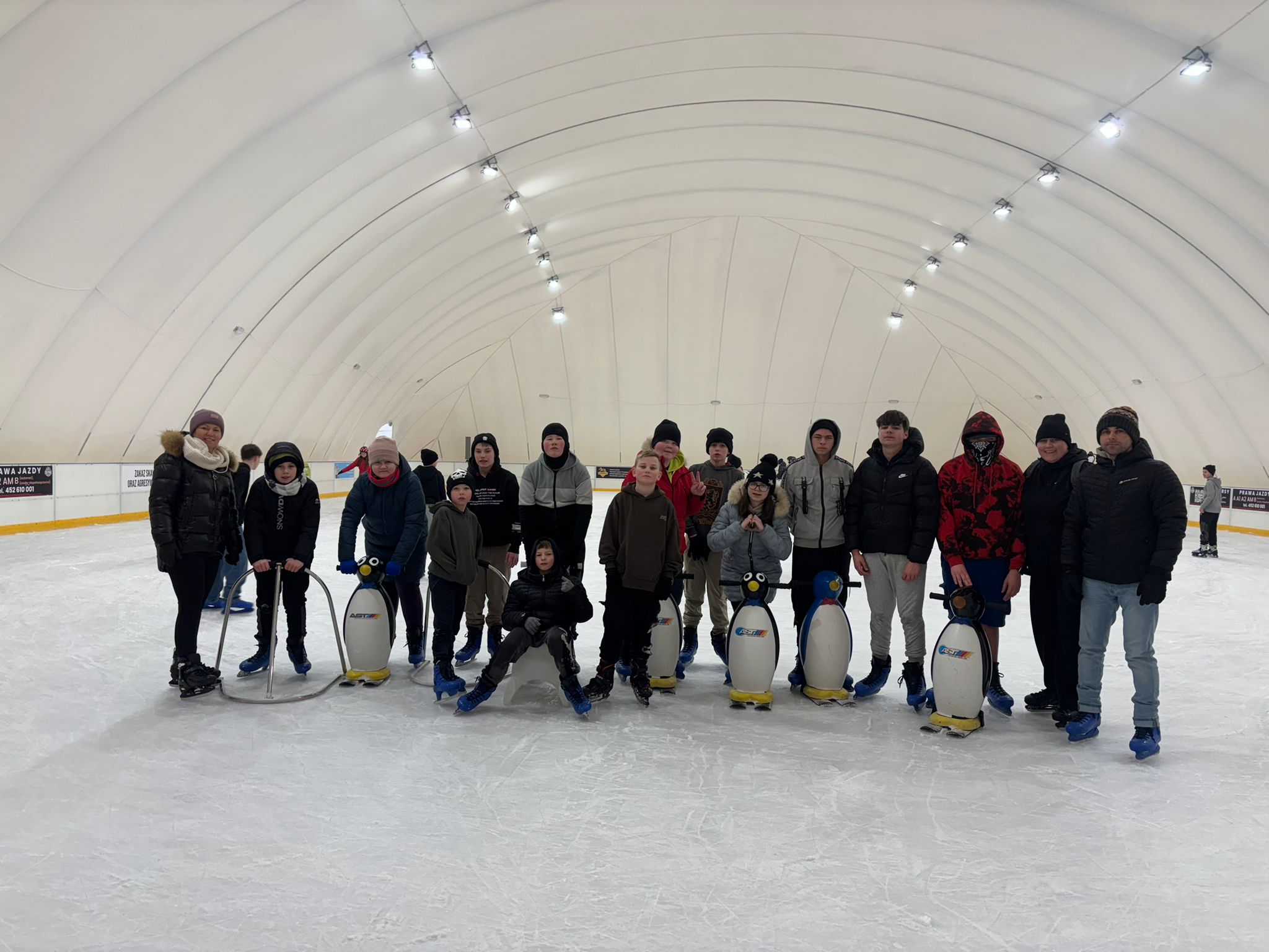 You are currently viewing Zabawa na łyżwach