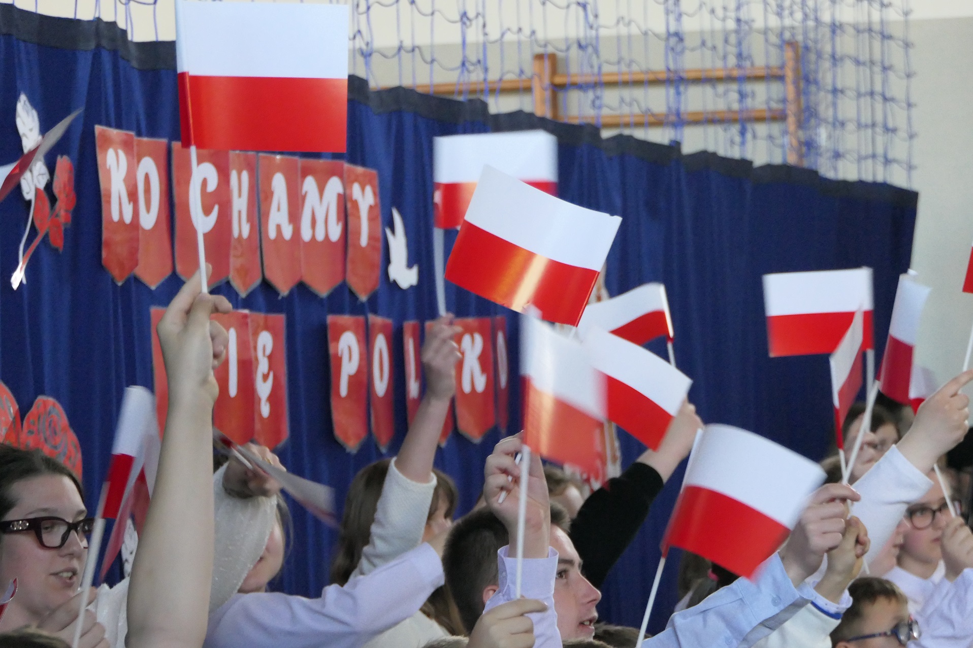 You are currently viewing Kochamy Cię Polsko!